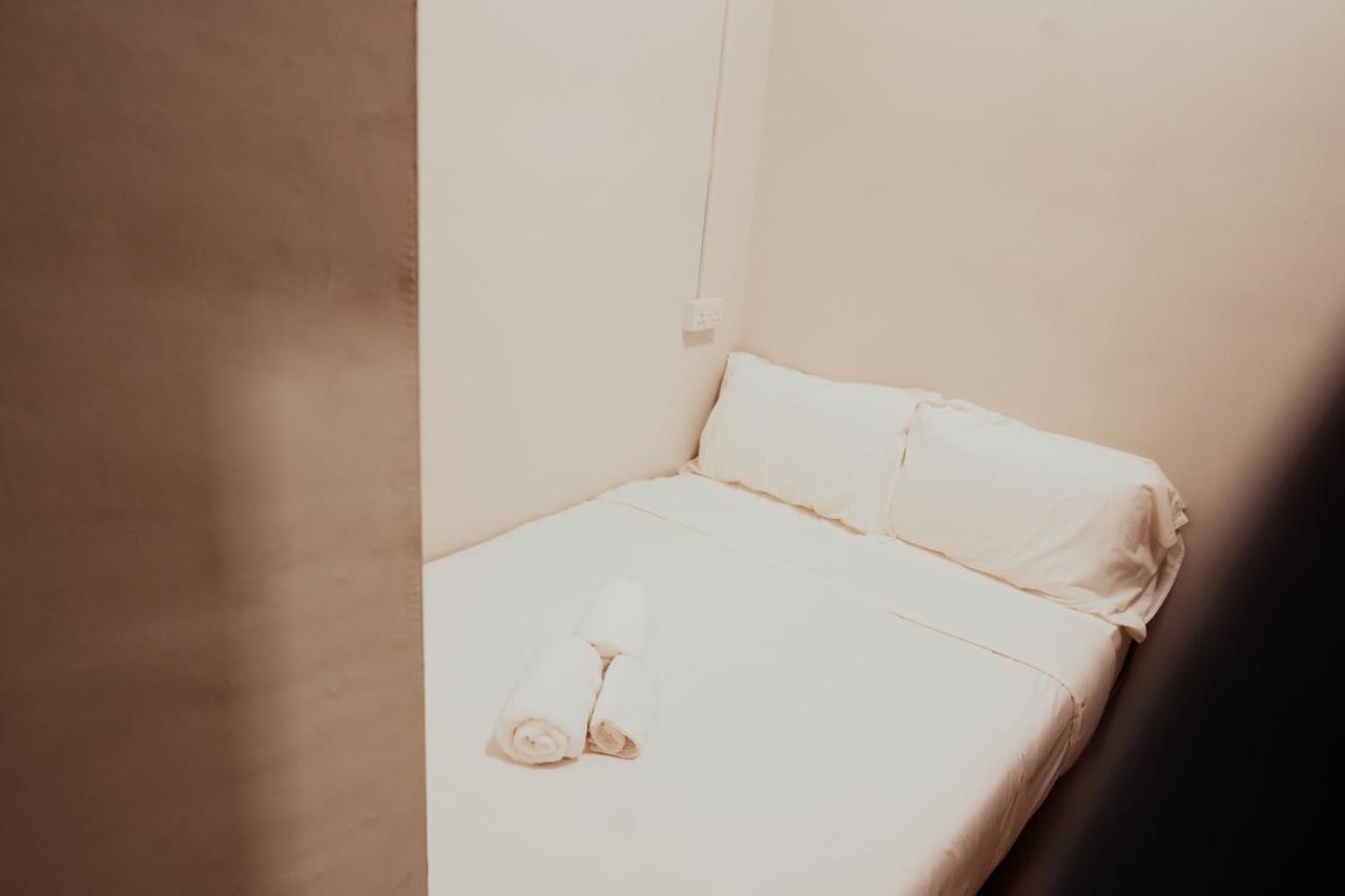 Code Hostel At Lavender Singapore Bagian luar foto