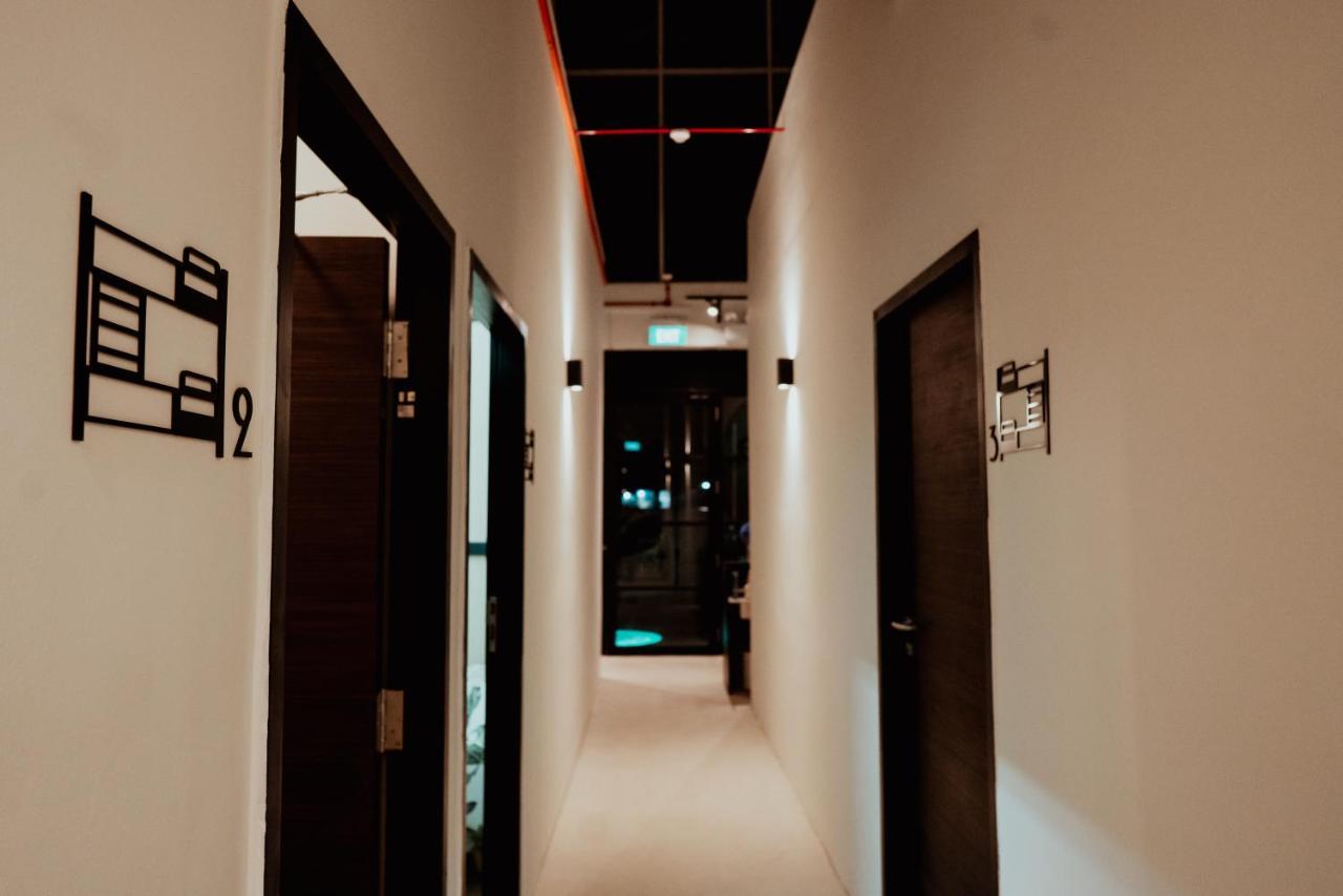 Code Hostel At Lavender Singapore Bagian luar foto