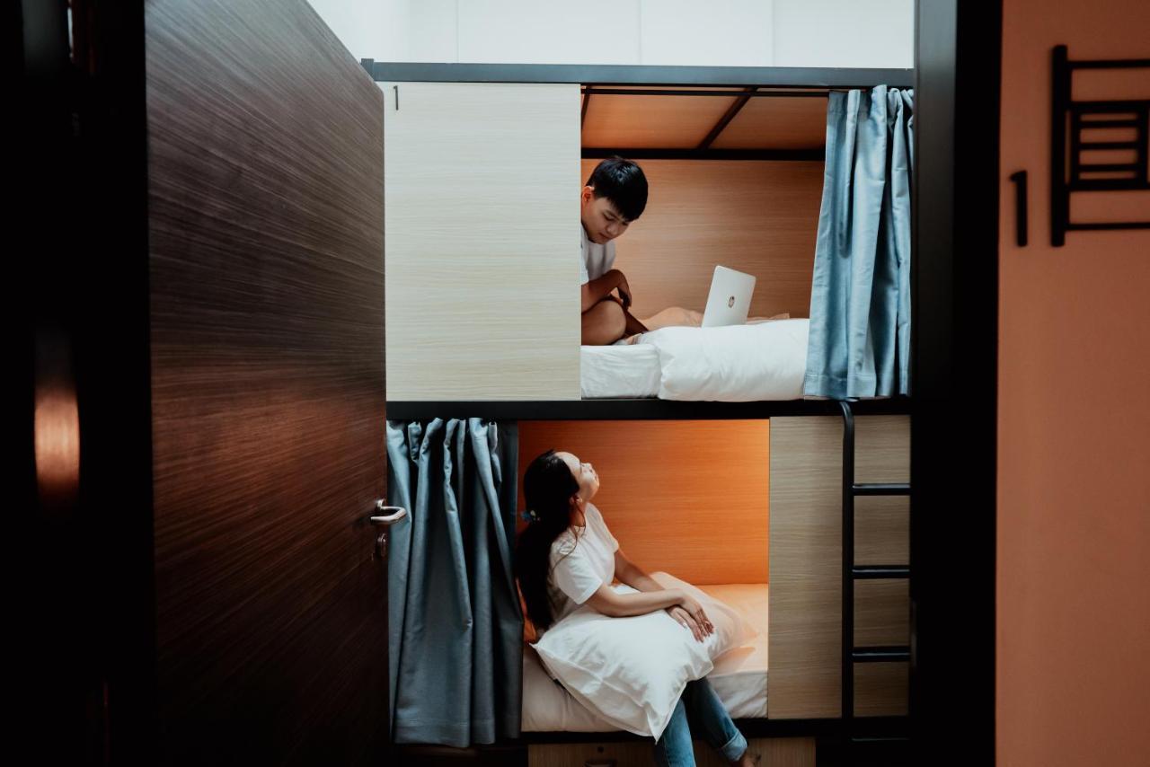 Code Hostel At Lavender Singapore Bagian luar foto